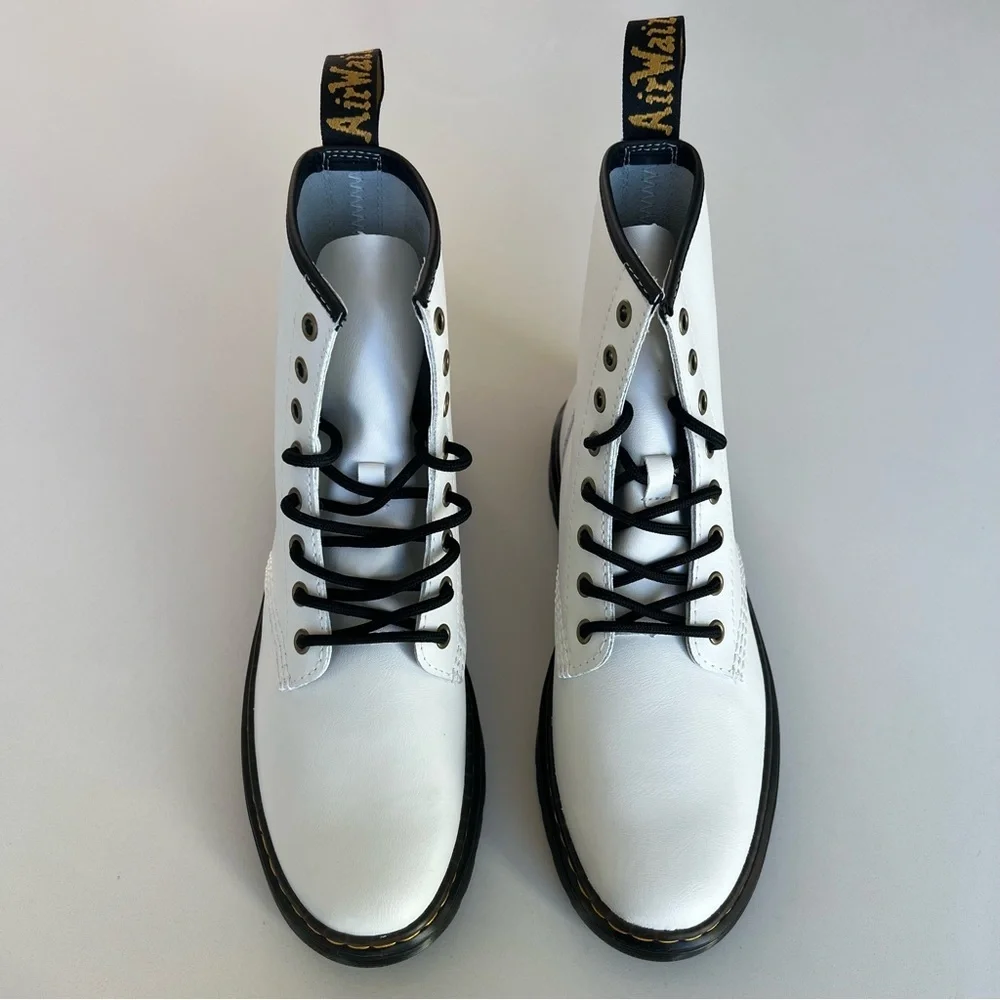 Dr. Martens Women's Zavala Combat Boots in White - 8 - NWOB